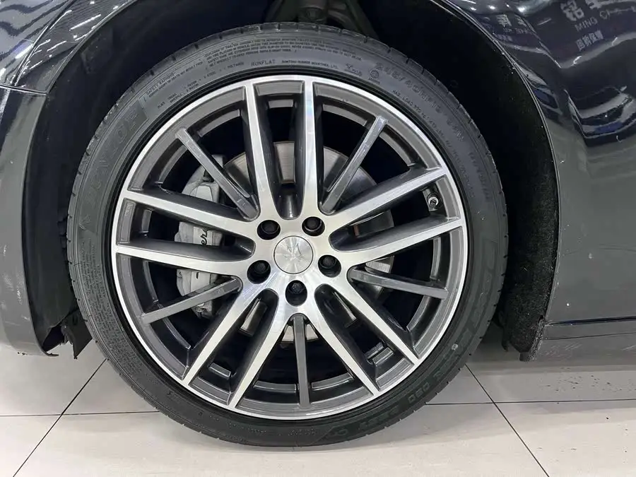 Ghibli 2019 3.0T Standard Version National VI