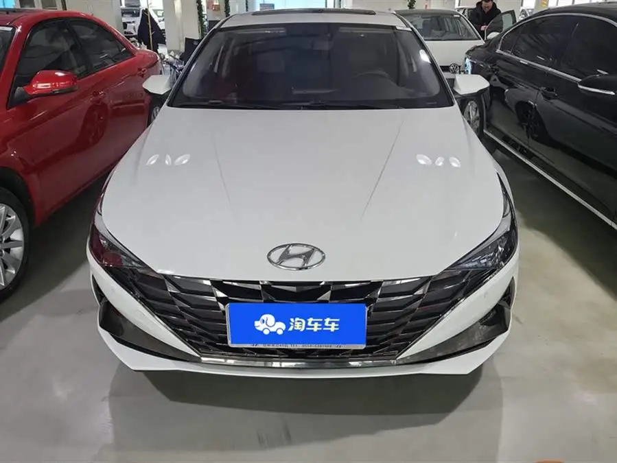 إيلانتر 2022 1.5 لتر CVT GLX النسخة المتميزة