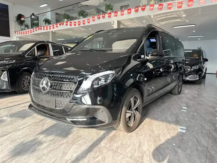 Vito 2024 2.0T Business Edition 7-seater