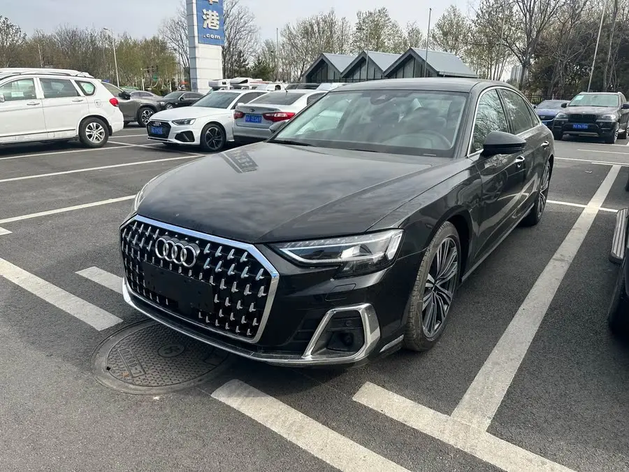 أودي A8 2025 A8L 45 TFSI كواترو الفاخرة