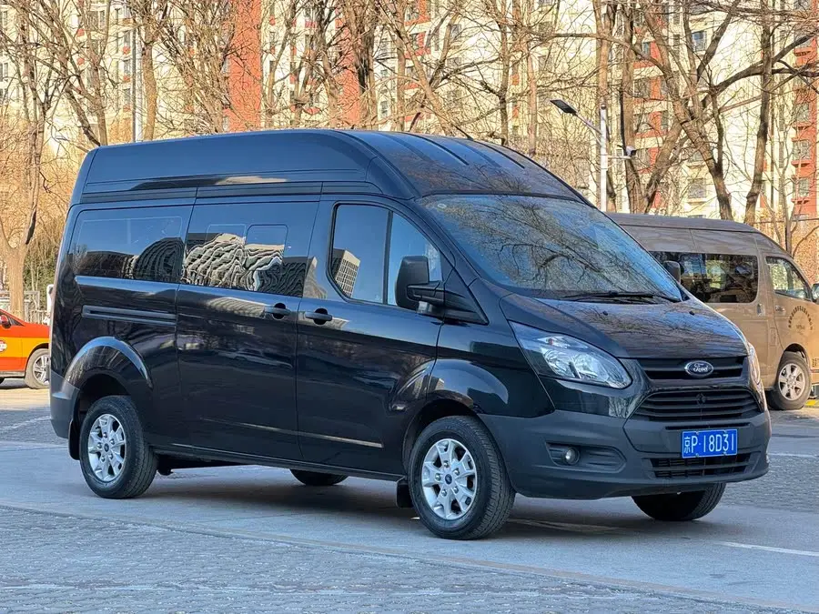 فورد ترانزيت 2022 2.0T أوتوماتيكي بنزين طراز الأعمال الفاخر قاعدة عجلات متوسطة سقف متوسط 10-12 مقعد الجيل الوطني السادس