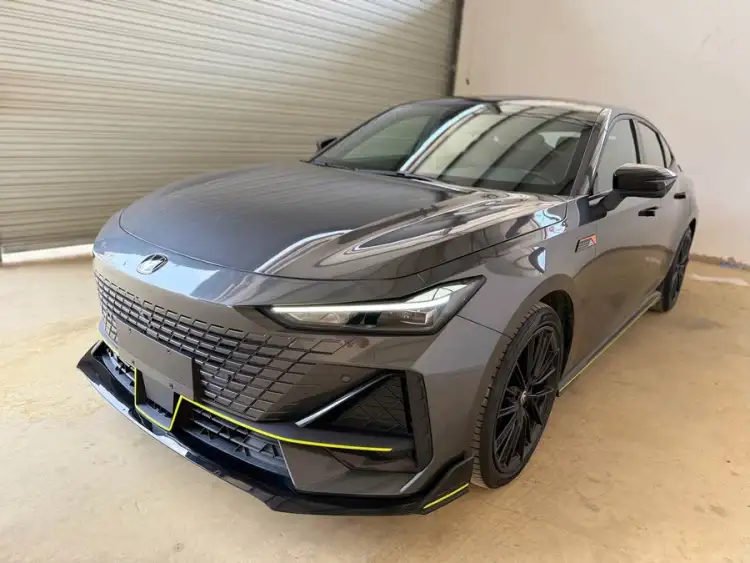 Changan UNI-V 2022 1.5T Sport Edition