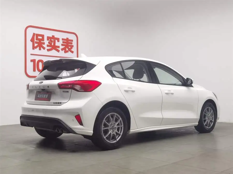 فورد فوكس 2021 2.0 إيكوبوست 180 أوتوماتيكي