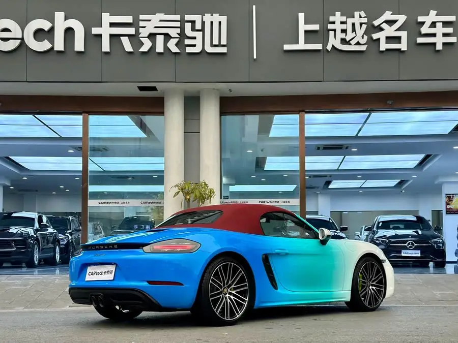 Porsche 718 2020 Model Boxster 2.0T