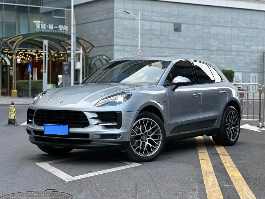 2021 Macan 2.0T