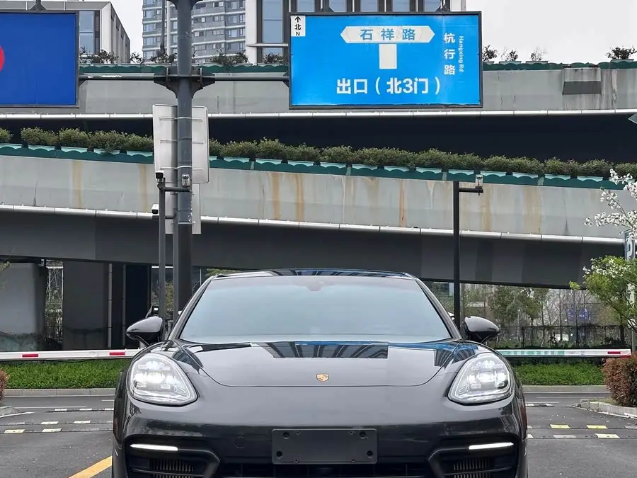 2023 Panamera 2.9T Platinum Edition