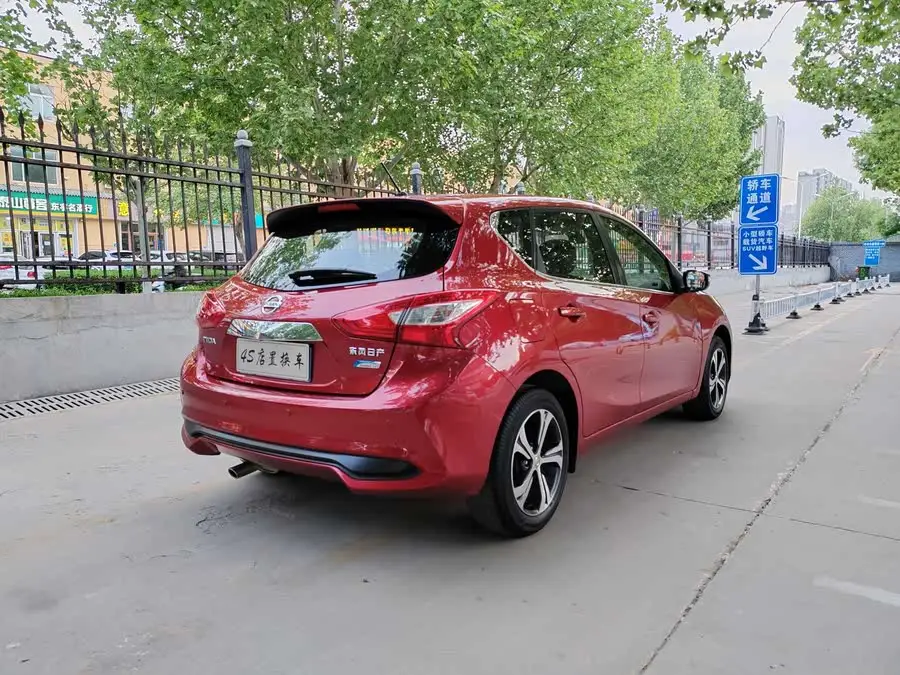 2020 نيسان تييدا 1.6 لتر CVT الذكية