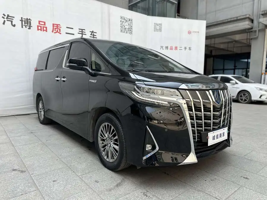 ألفارد 2021 هجين 2.5 لتر فاخرة