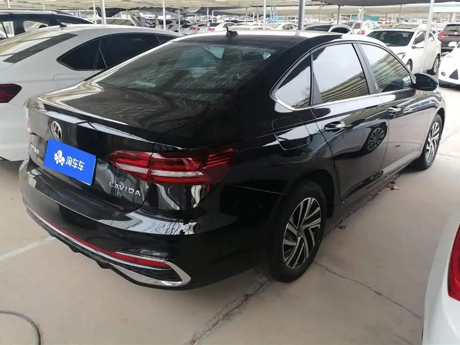 لافيدا 2024 1.5 لتر أوتوماتيكي إصدار السماء المرصعة بالنجوم خمسة ملايين