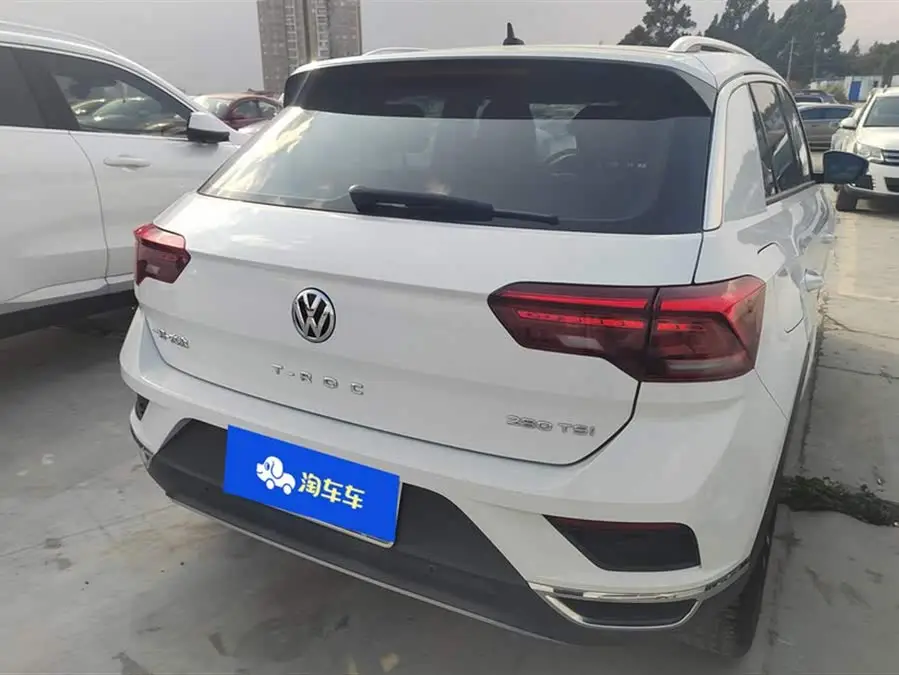 ت-روك 2020 موديل 280TSI DSG دفع ثنائي نسخة الراحة