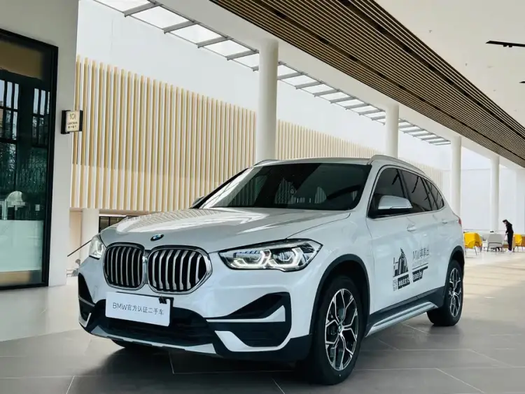 BMW X1 2022 sDrive20Li Luxury