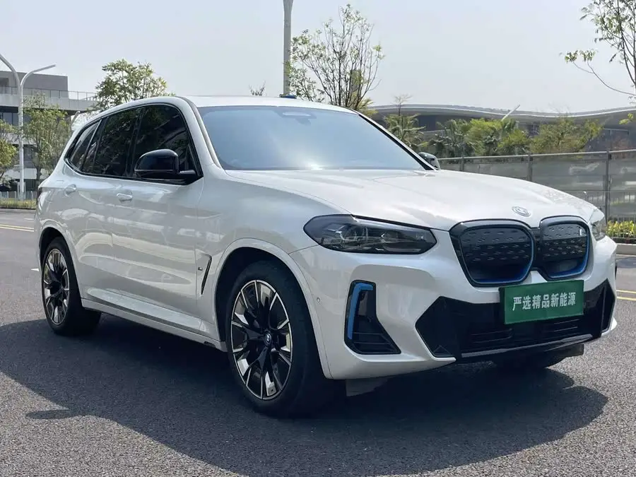 BMW iX3 2022 Model Innovation Edition