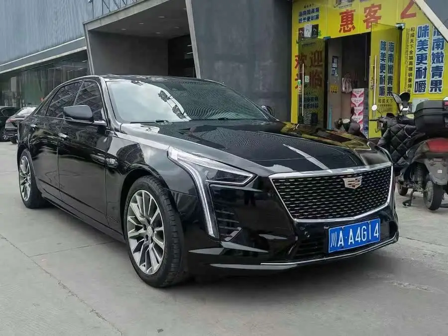 كاديلاك CT6 2022 28T الفاخرة