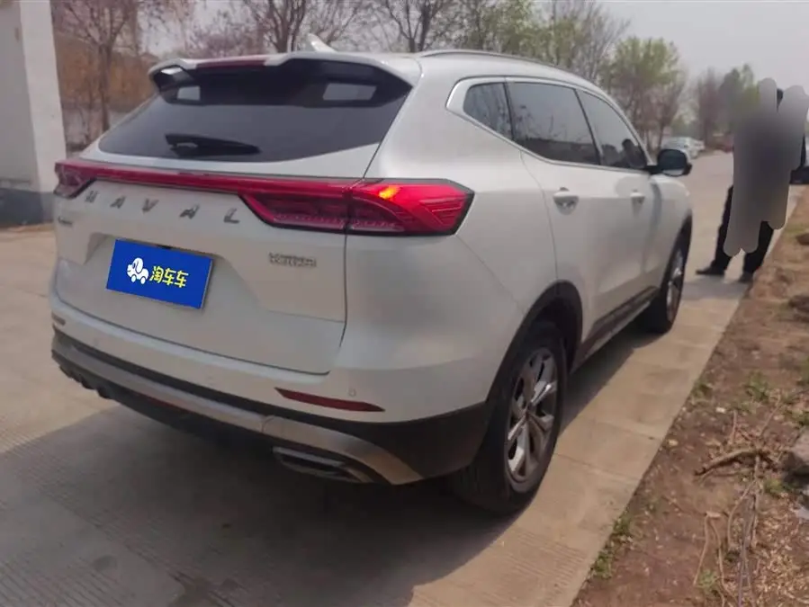 هافال H6 2021 إصدار الاتجاه الوطني 1.5T أوتوماتيكي بطل الإصدار