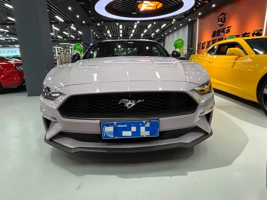 موستانغ 2021 2.3T إيكوبوست إصدار الظل الأسود الخاص