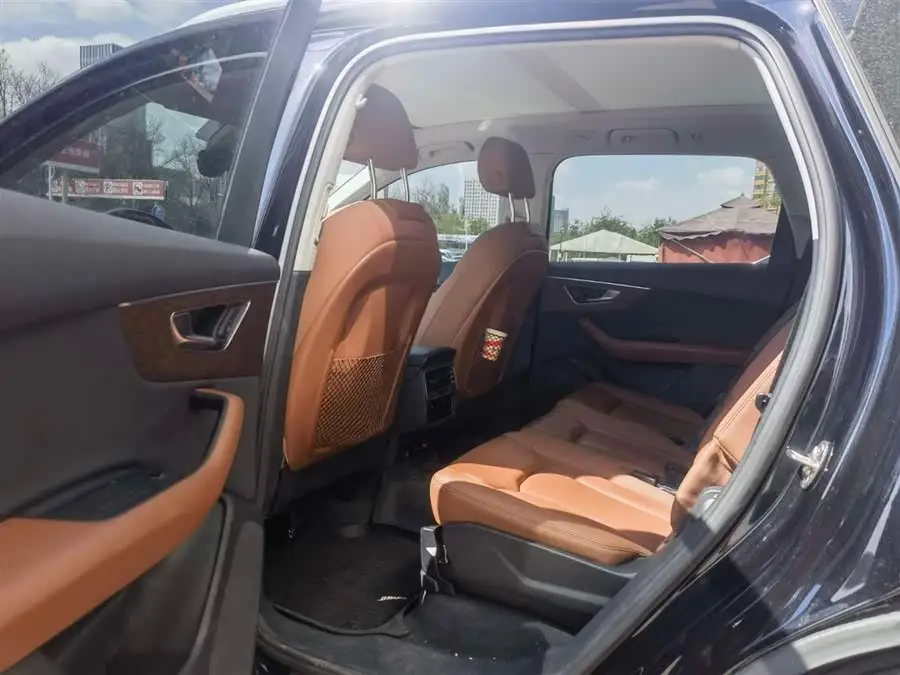 Audi Q7 2021 55 TFSI quattro S line Sport