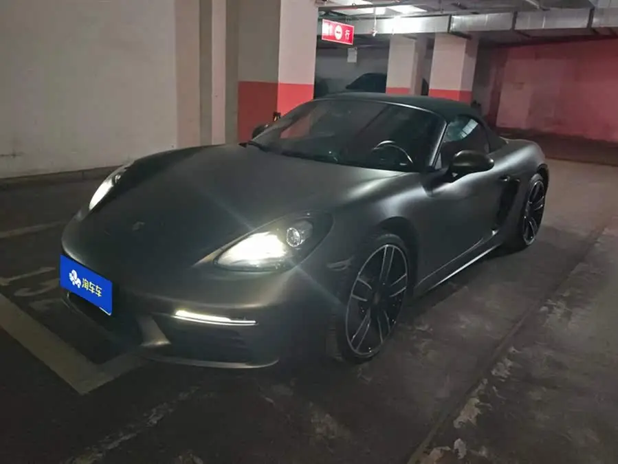 Porsche 718 2020 Model Boxster 2.0T
