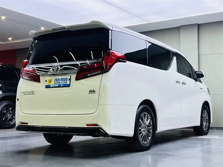 ألڤارد 2021 هايبرد 2.5 لتر بريميوم