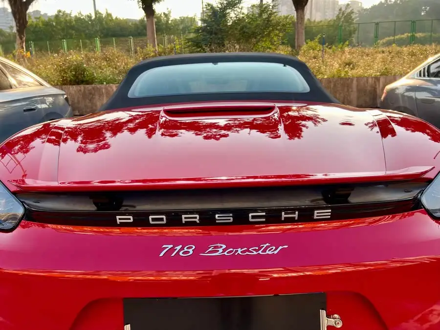 Porsche 718 2020 Model Boxster 2.0T