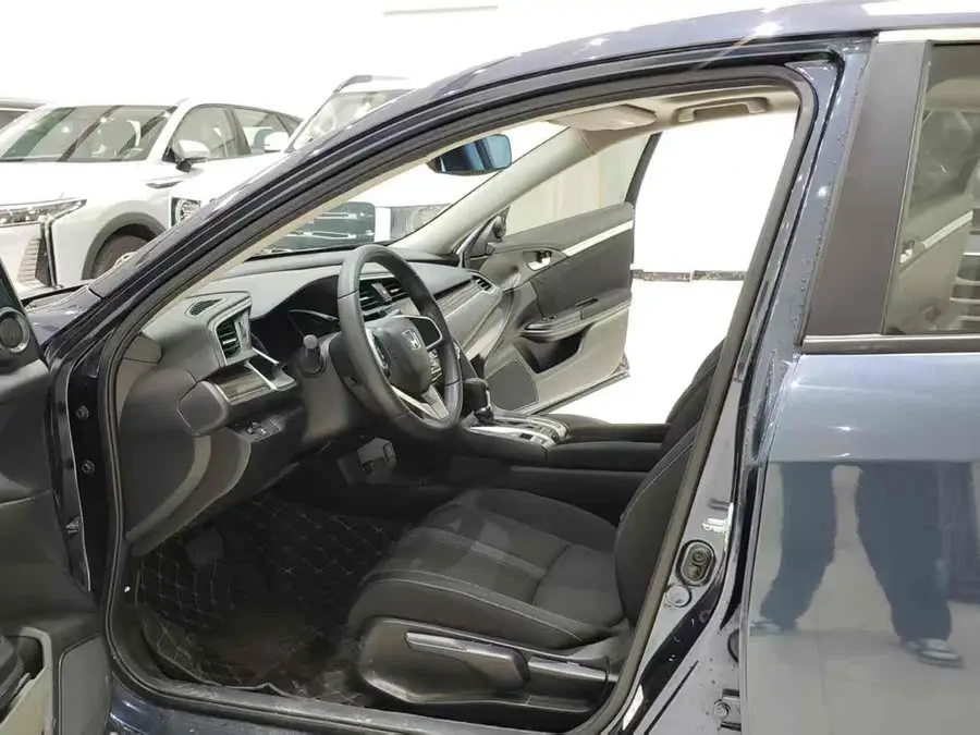 Civic 2019 220TURBO CVT Sport Version National V