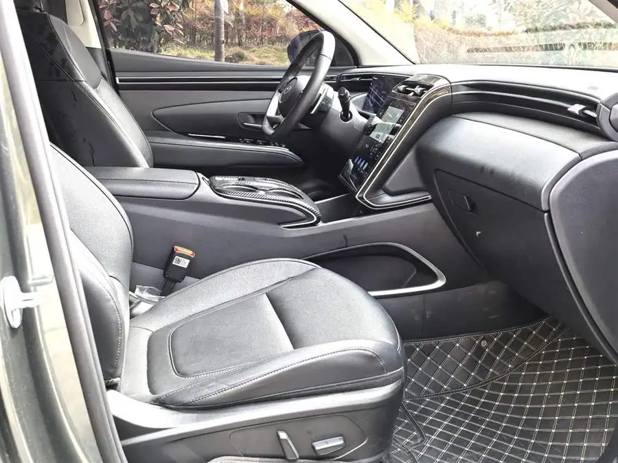 2023 توكسون L 1.5T أوتوماتيكي دفع ثنائي LUX النسخة المميزة