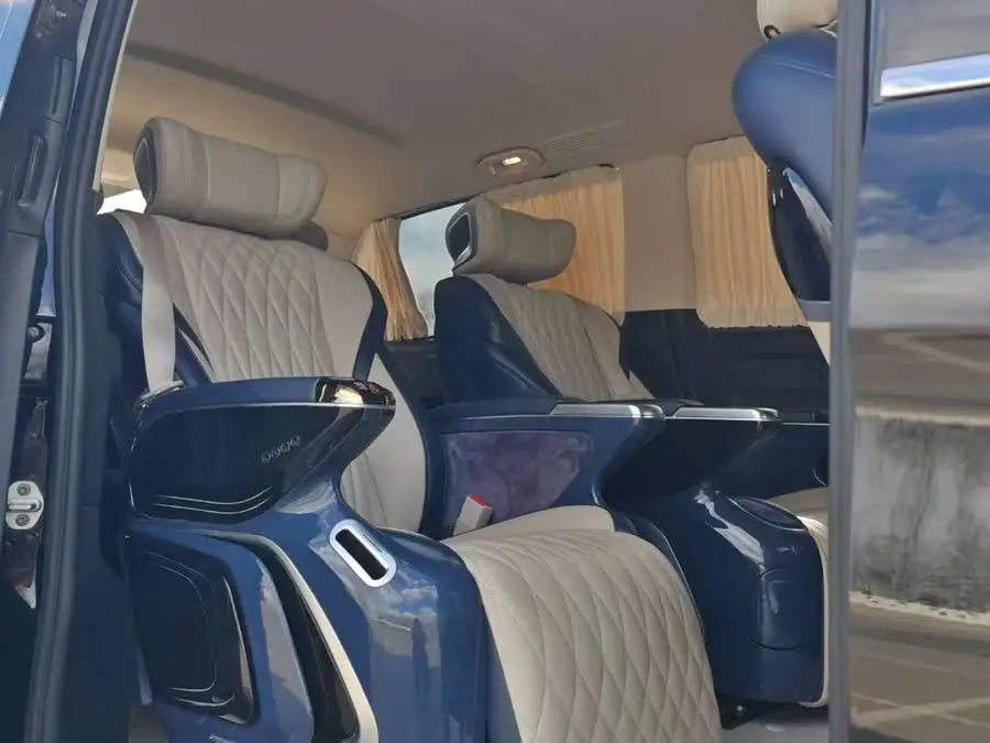 فيتو 2021 2.0T نسخة الأعمال 7 مقاعد