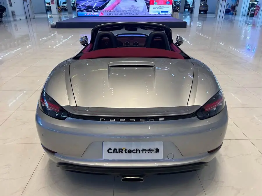 Porsche 718 2022 Boxster 2.0T
