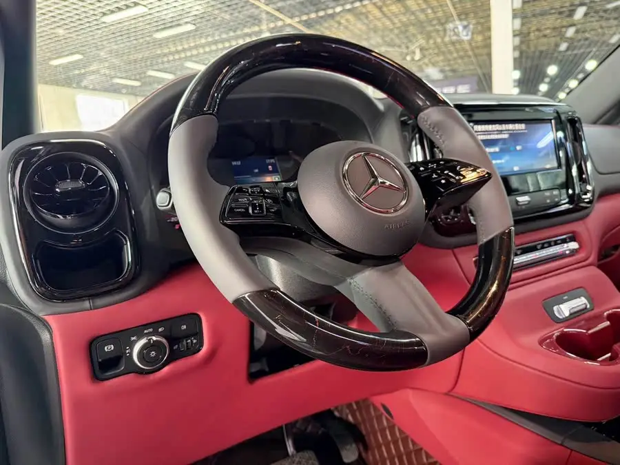 Vito 2024 2.0T Elite Edition 7-seater