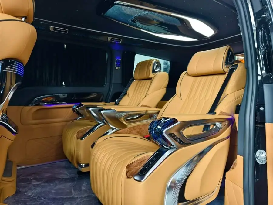 Vito 2023 2.0T Business Edition 7-Seater