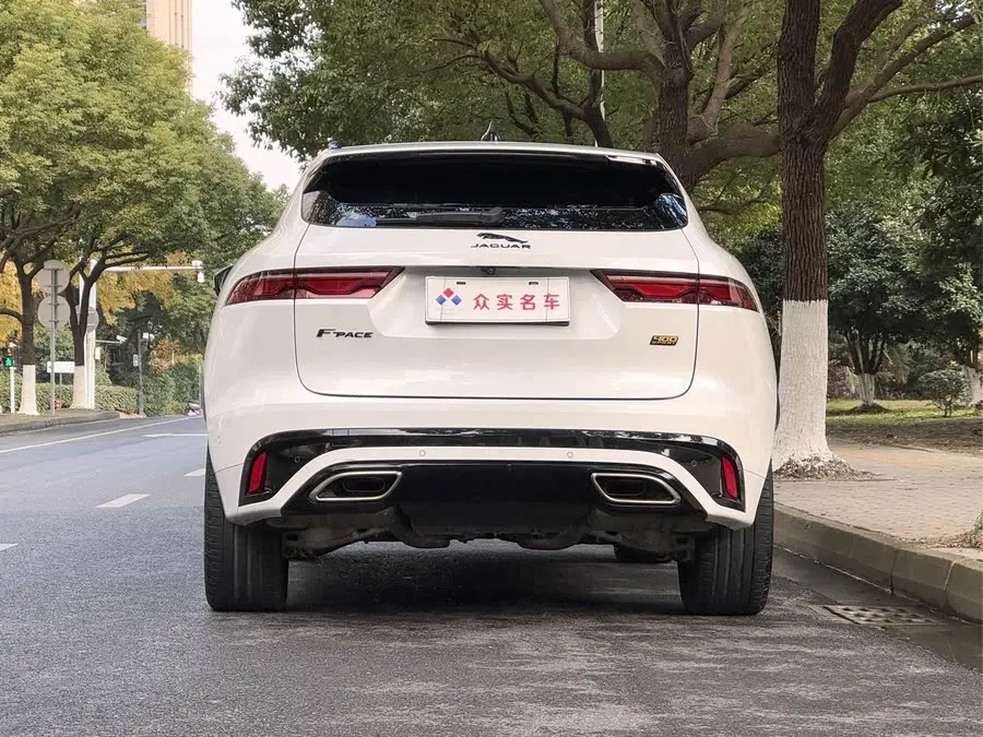 Jaguar F-PACE 2023 P400 SPORT