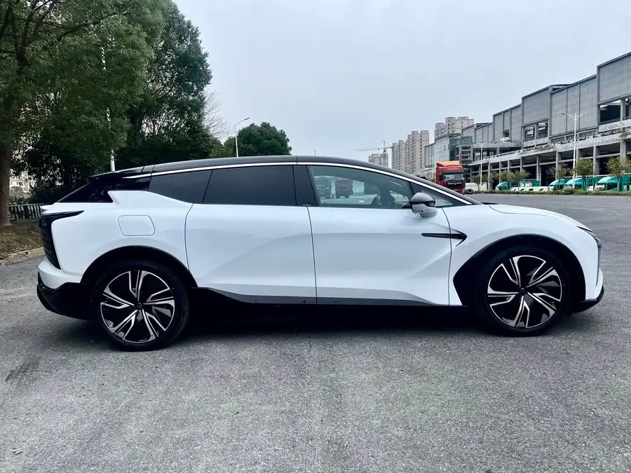 HiPhi X 2022 Model Chuangyuan Version 6-Seater Long Range Version