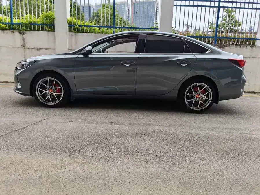 Yidong 2020 Plus Blue Whale NE 1.4T GDI DCT Flagship