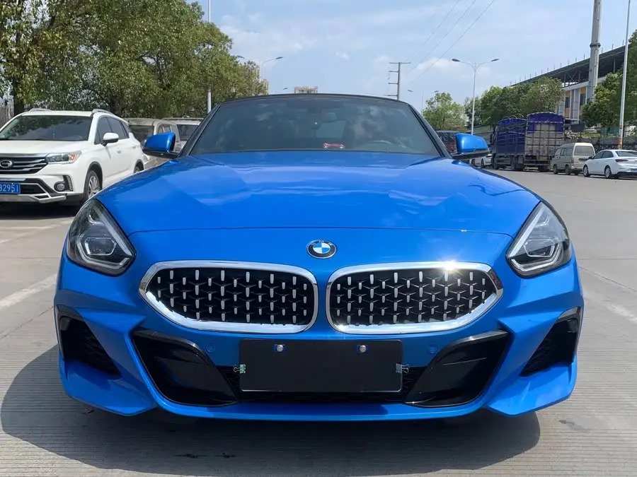 بي إم دبليو Z4 2020 sDrive 25i إصدار فضي محدود