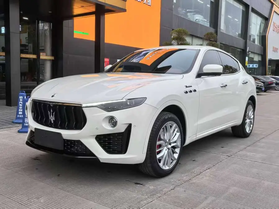 Levante 2022 3.0T Modena