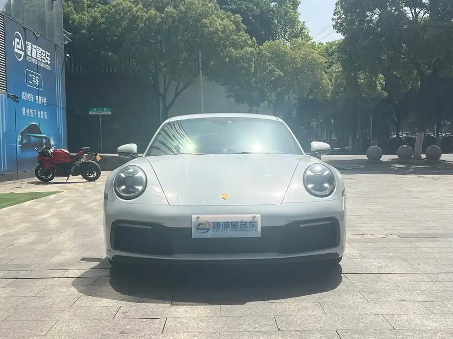 Porsche 911 2020 Carrera 3.0T