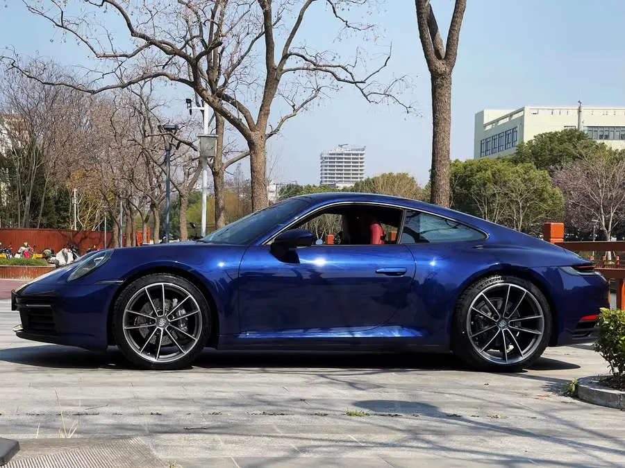 بورشه 911 2023 كاريرا 3.0T