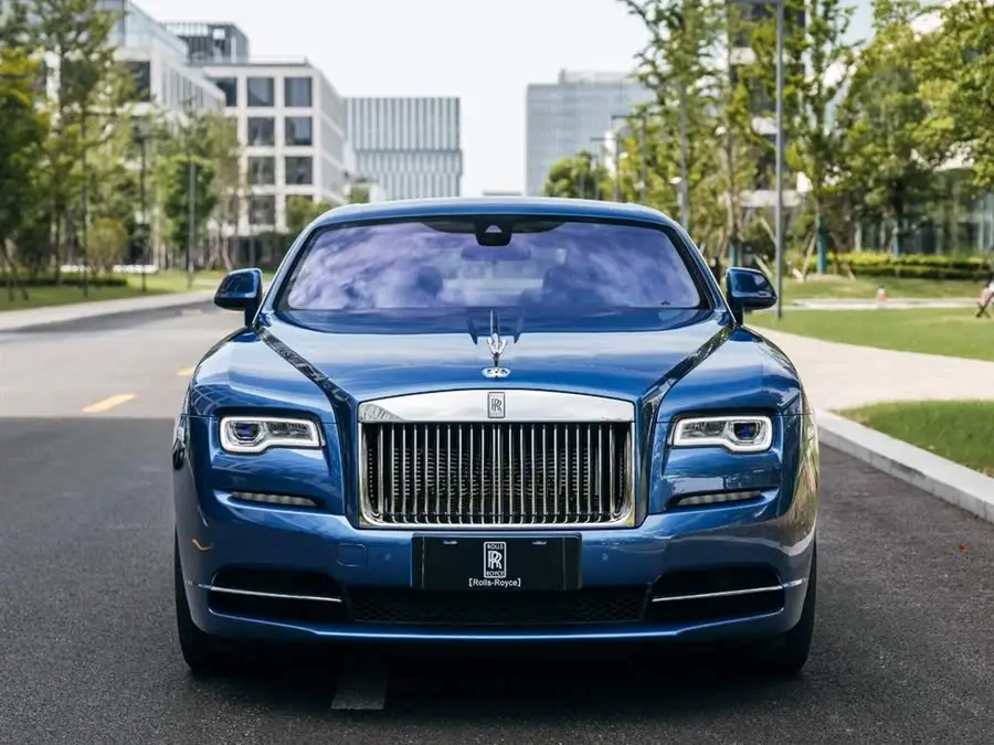 فانتوم 2018 6.6T القياسية