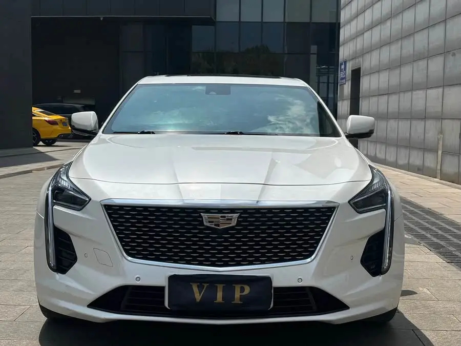 كاديلاك CT6 2021 28T إصدار محدود بطل