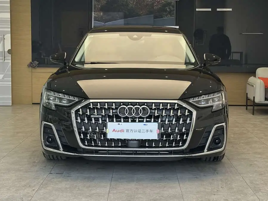 أودي A8 2024 A8L 50 TFSI quattro المتميز