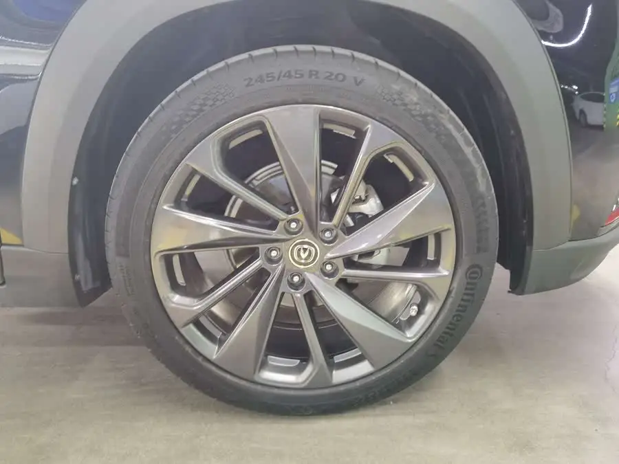 شانغان UNI-T 2020 1.5T فئة ديلوكس