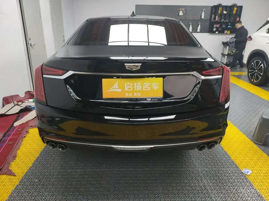 كاديلاك CT6 2021 28T النخبة