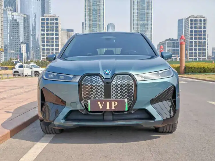 BMW iX 2022 xDrive40