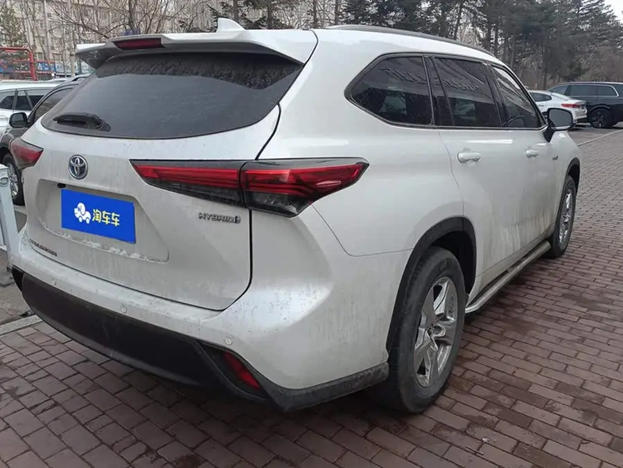 هايلاندر 2022 مزدوج المحرك 2.5 لتر دفع ثنائي نسخة النخبة 5 مقاعد