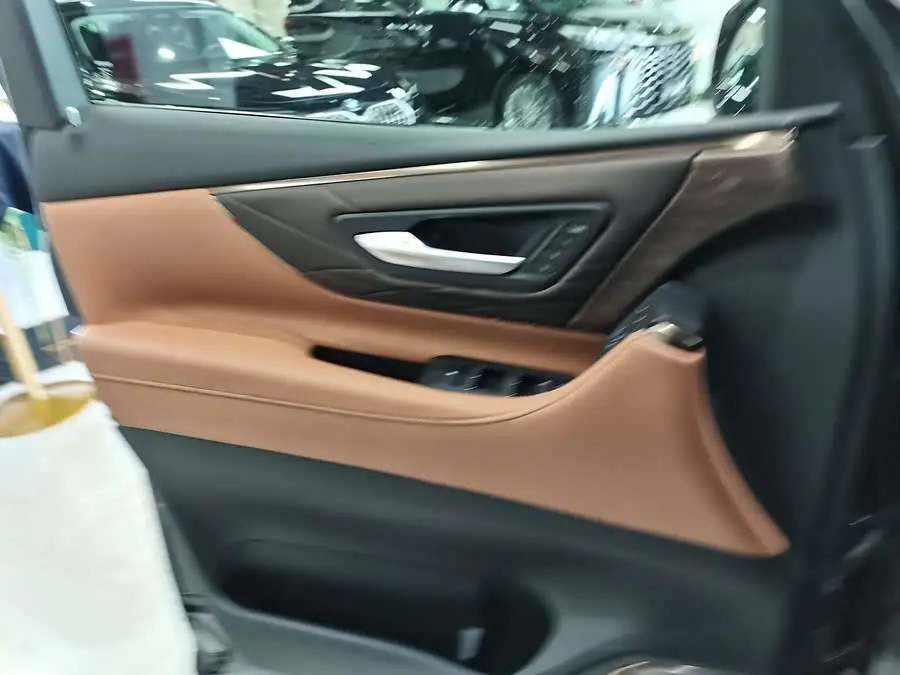 ألفارد 2024 هايبرد 2.5 لتر إصدار بريميوم