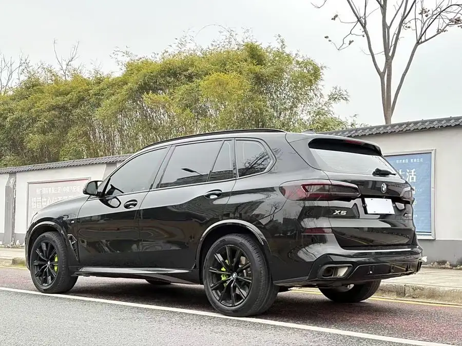 BMW X5 2022 Facelift xDrive 30Li M Sport Package