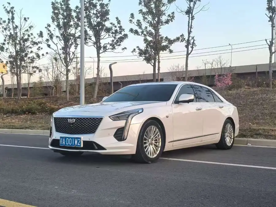 كاديلاك CT6 2021 28T النخبة