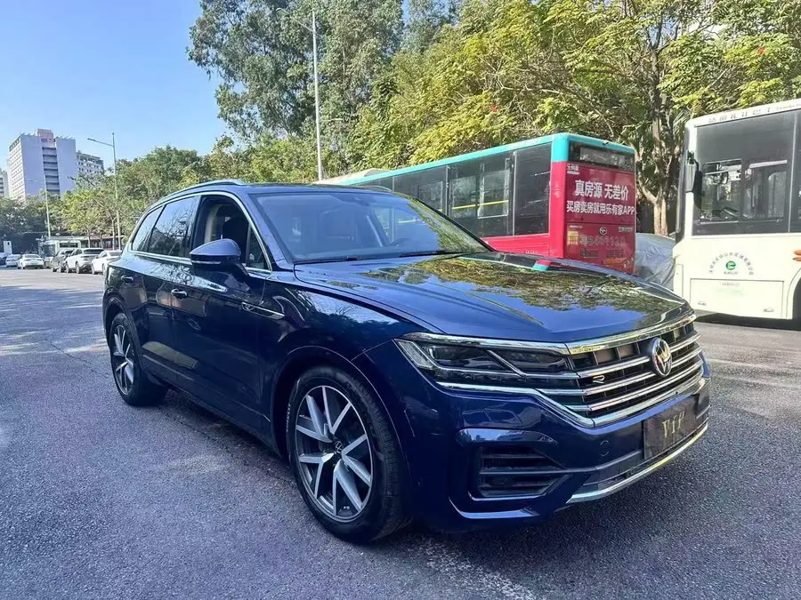Touareg 2023 3.0 TSI R-Line Classic Sport Package