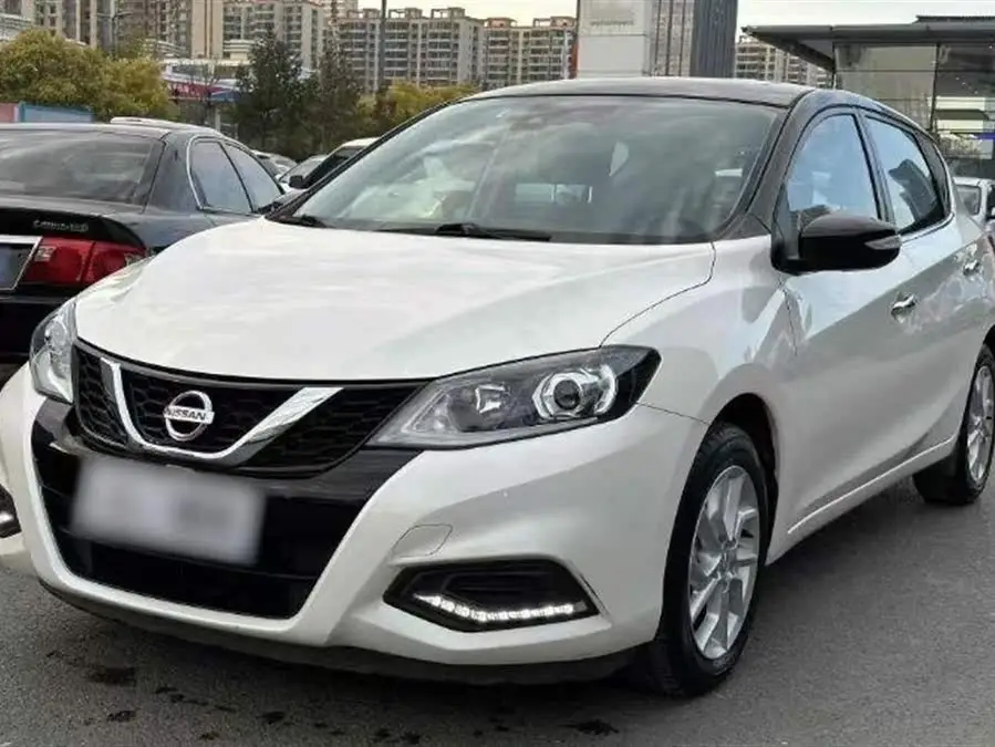 نيسان تييدا 2021 1.6 لتر CVT الذكية