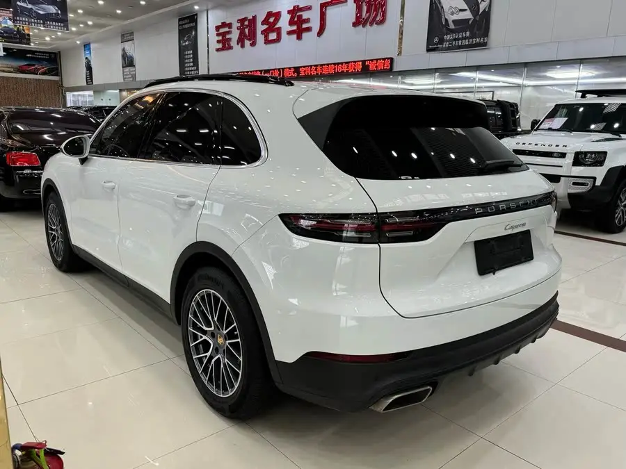 2022 Cayenne 3.0T Platinum Edition