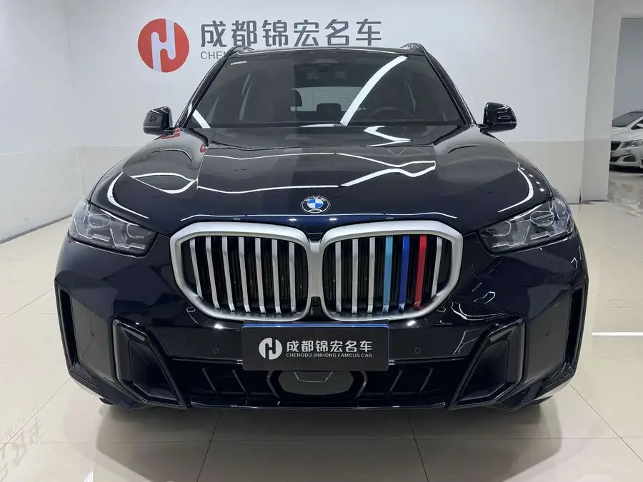 BMW X5 2023 xDrive 40Li M Sport Black Package